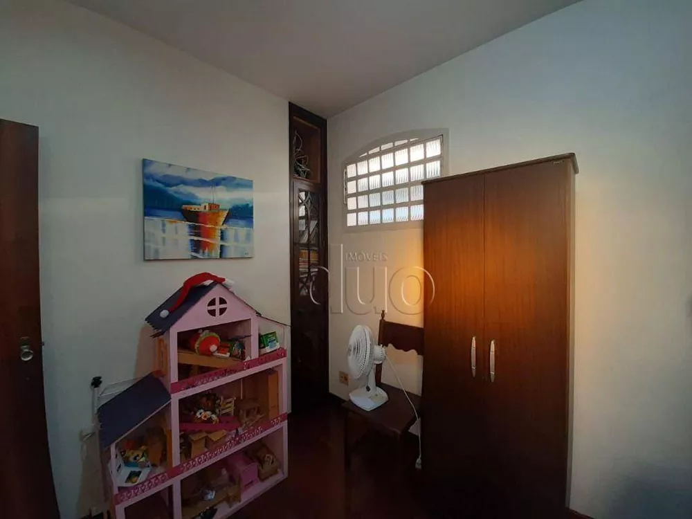 Casa, 3 quartos, 410 m² - Foto 1