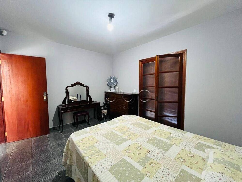 Casa, 3 quartos, 258 m² - Foto 3