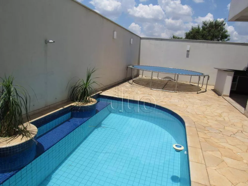 Casa de Condomínio à venda com 4 quartos, 330m² - Foto 2