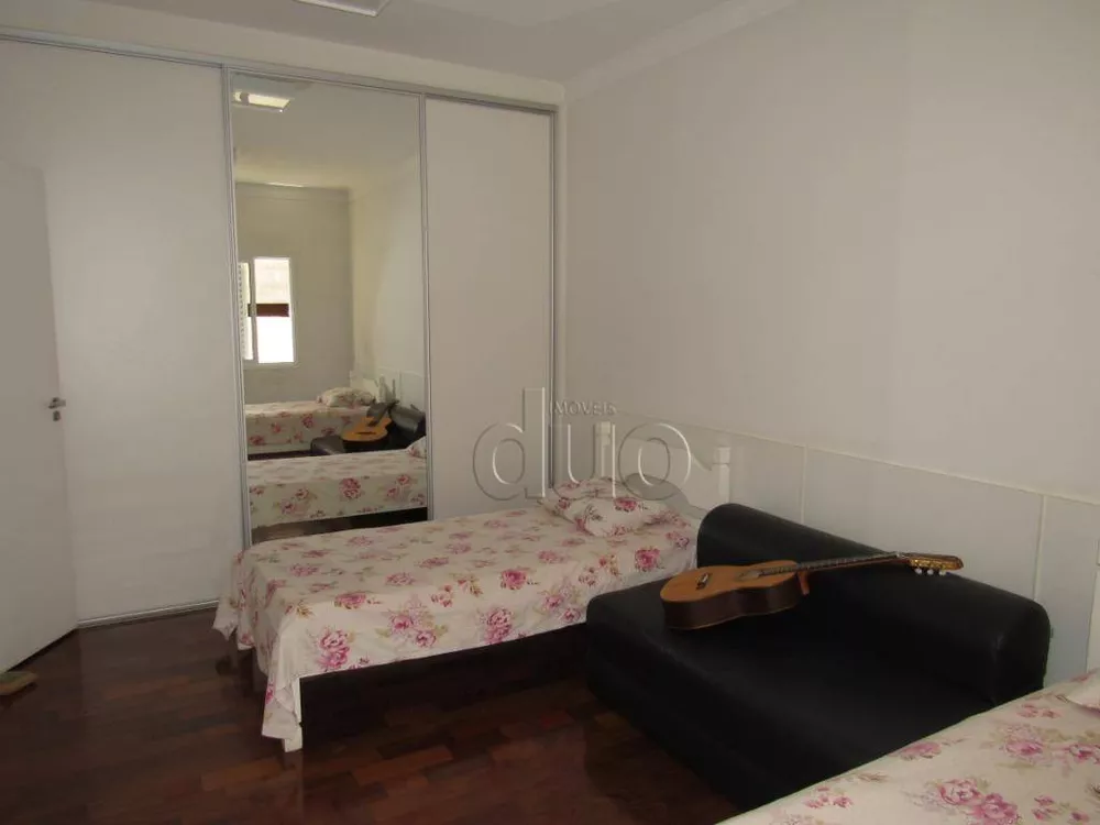 Casa de Condomínio à venda com 4 quartos, 330m² - Foto 10