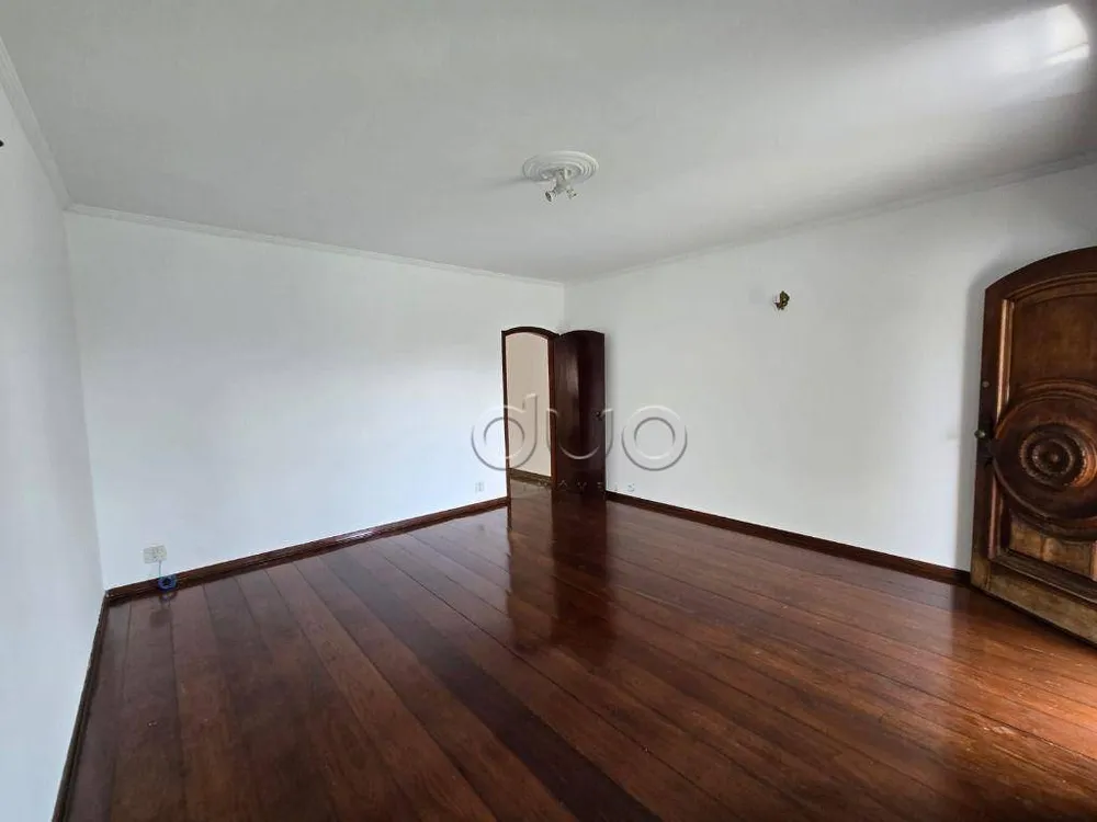 Casa, 4 quartos, 285 m² - Foto 3