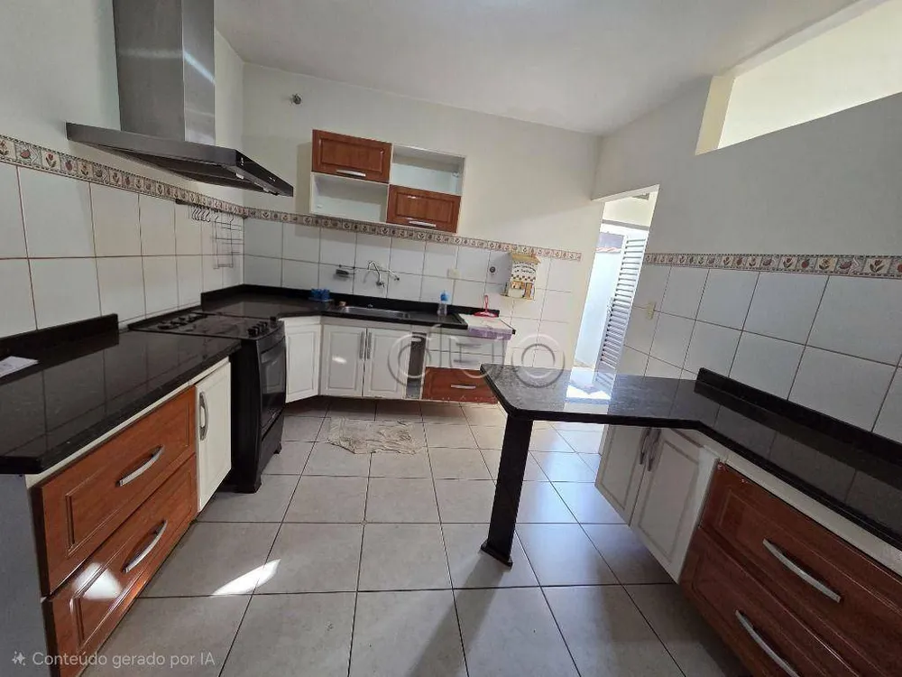 Casa, 3 quartos, 200 m² - Foto 3
