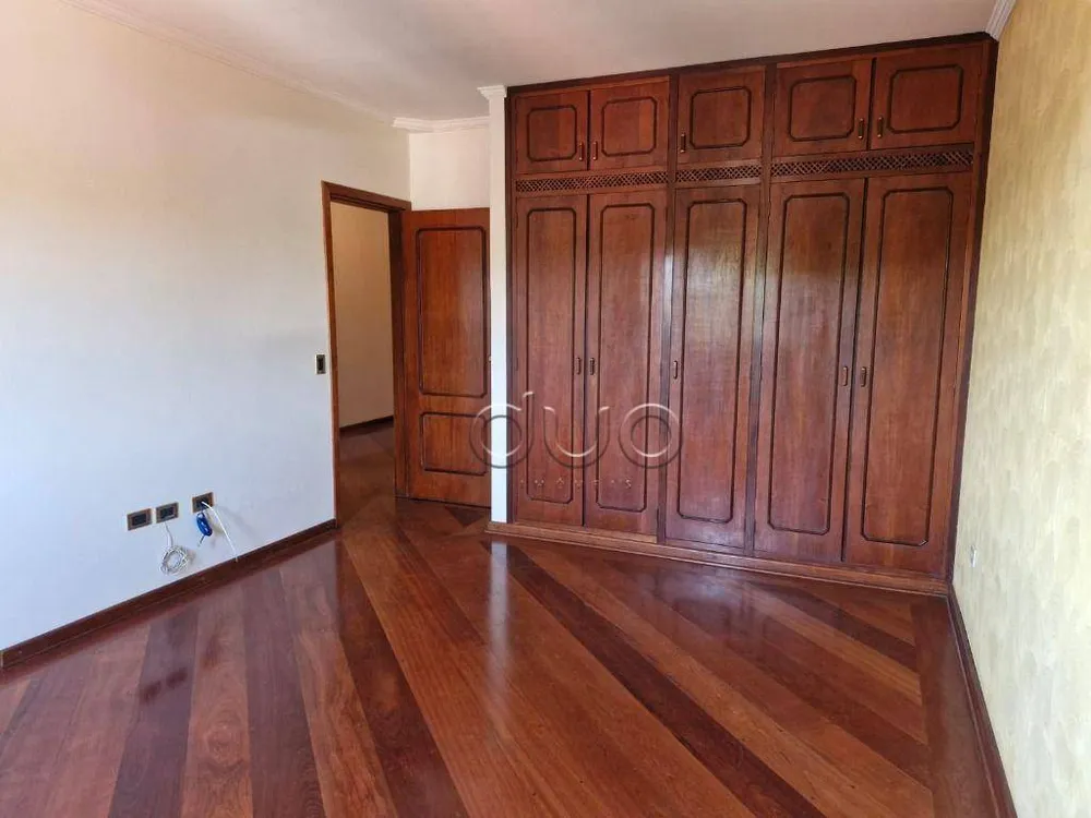 Casa, 3 quartos, 315 m² - Foto 4