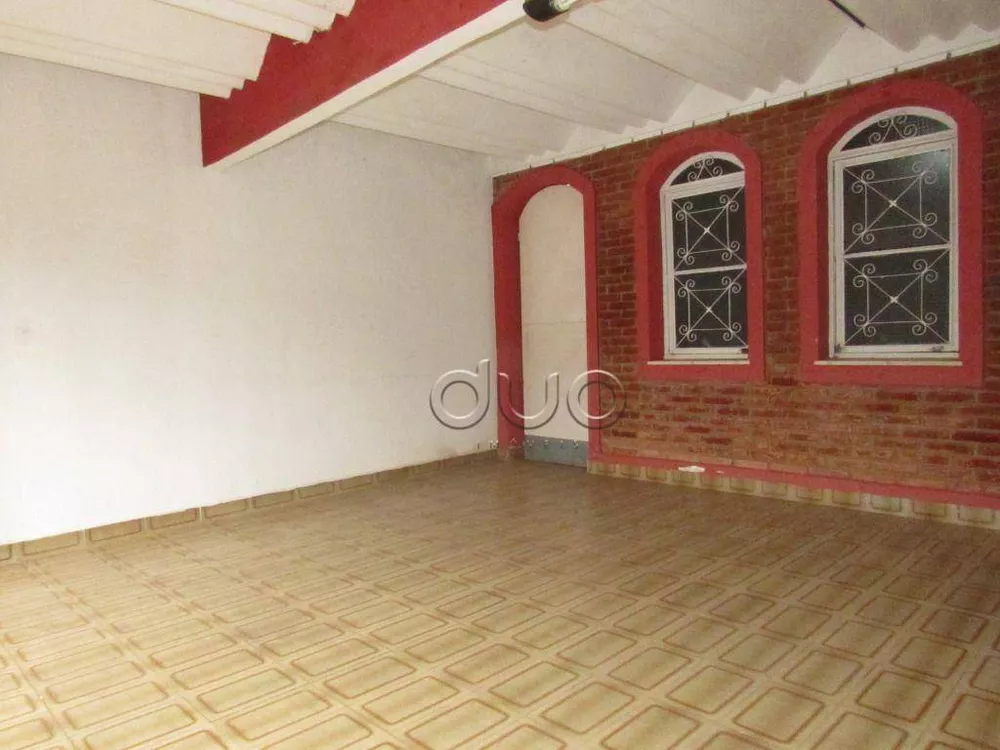 Casa à venda com 2 quartos, 100m² - Foto 4