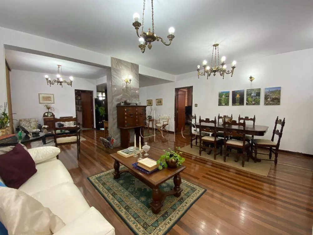 Casa, 4 quartos, 396 m² - Foto 1