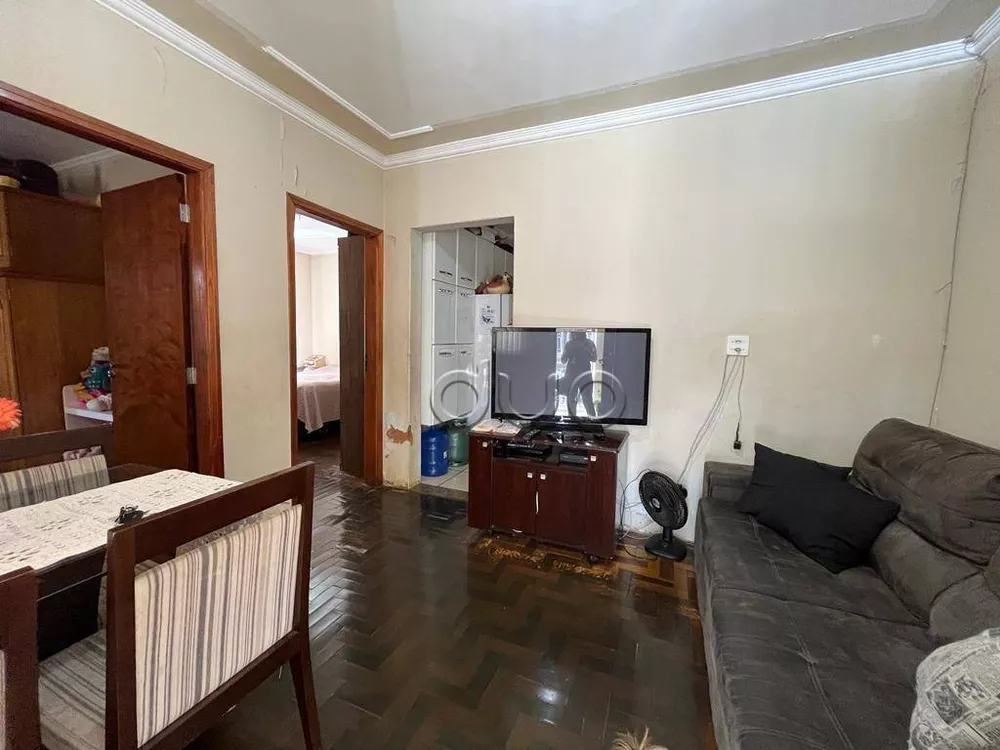 Casa à venda com 2 quartos, 86m² - Foto 2