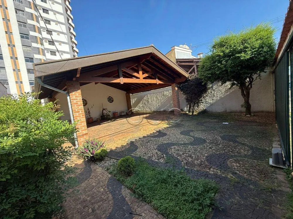 Casa, 3 quartos, 229 m² - Foto 4