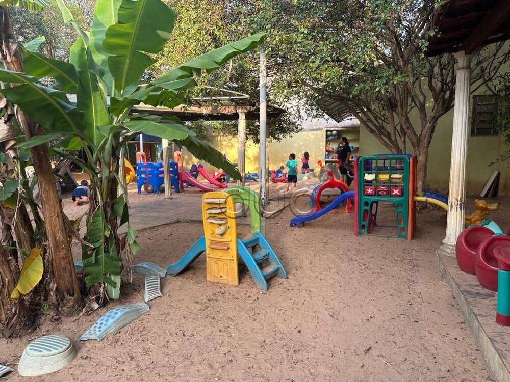 Casa, 7 quartos, 357 m² - Foto 23