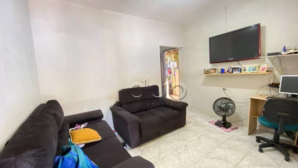 Casa à venda com 2 quartos, 121m² - Foto 1