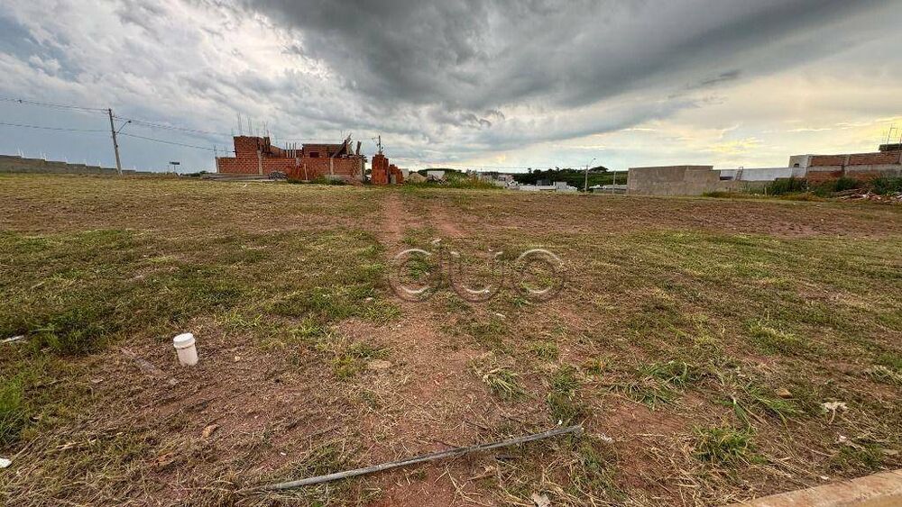 Loteamento e Condomínio, 255 m² - Foto 1