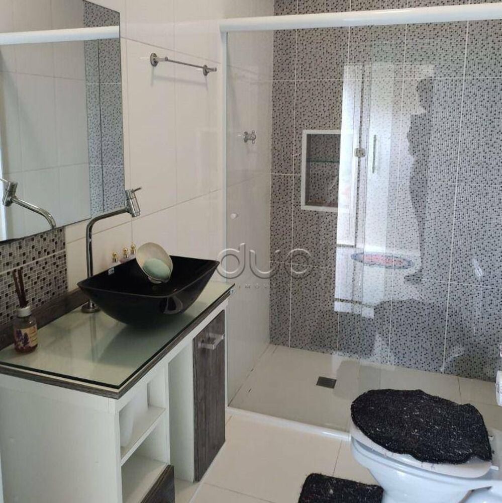 Casa à venda com 2 quartos, 128m² - Foto 3