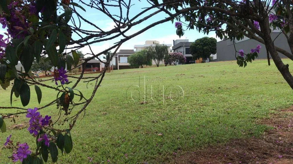 Loteamento e Condomínio, 422 m² - Foto 1