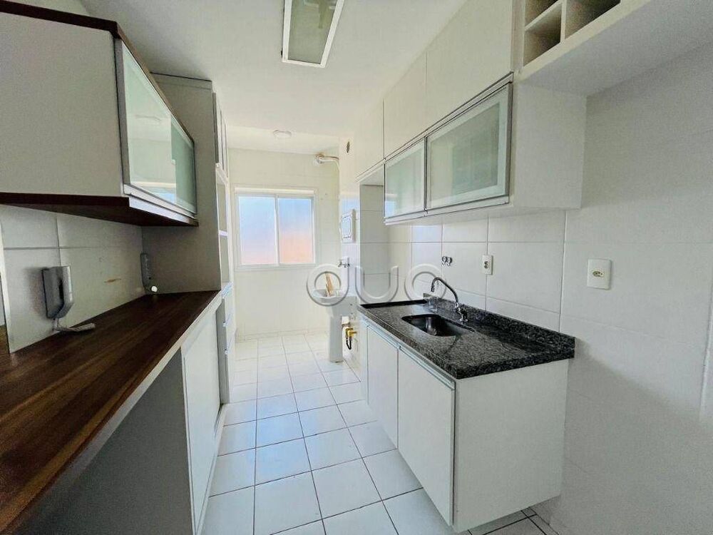 Apartamento à venda com 2 quartos, 61m² - Foto 2