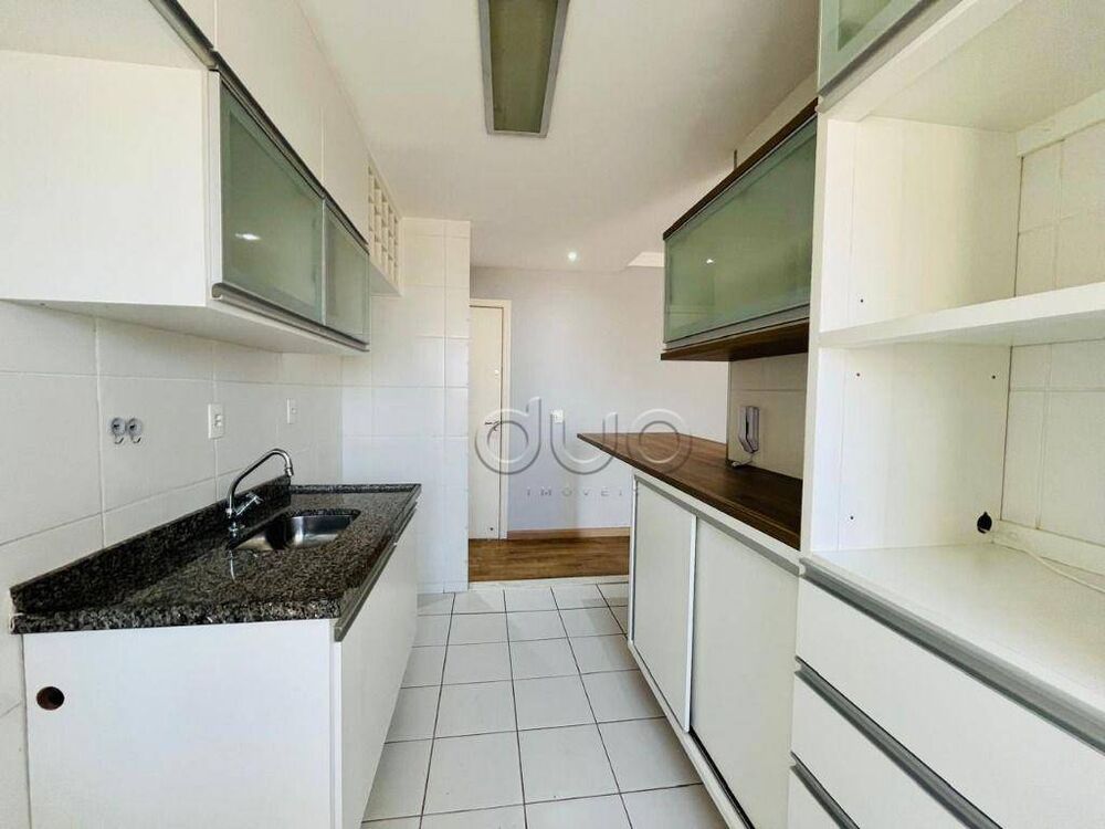 Apartamento à venda com 2 quartos, 61m² - Foto 3
