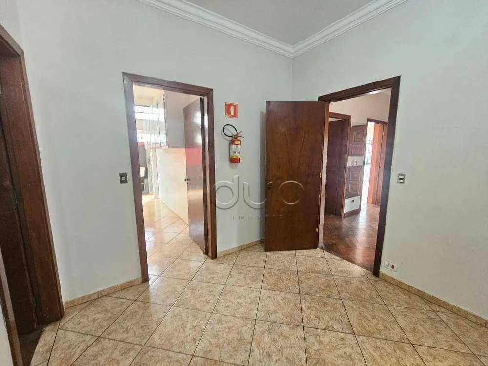 Casa, 3 quartos, 284 m² - Foto 2