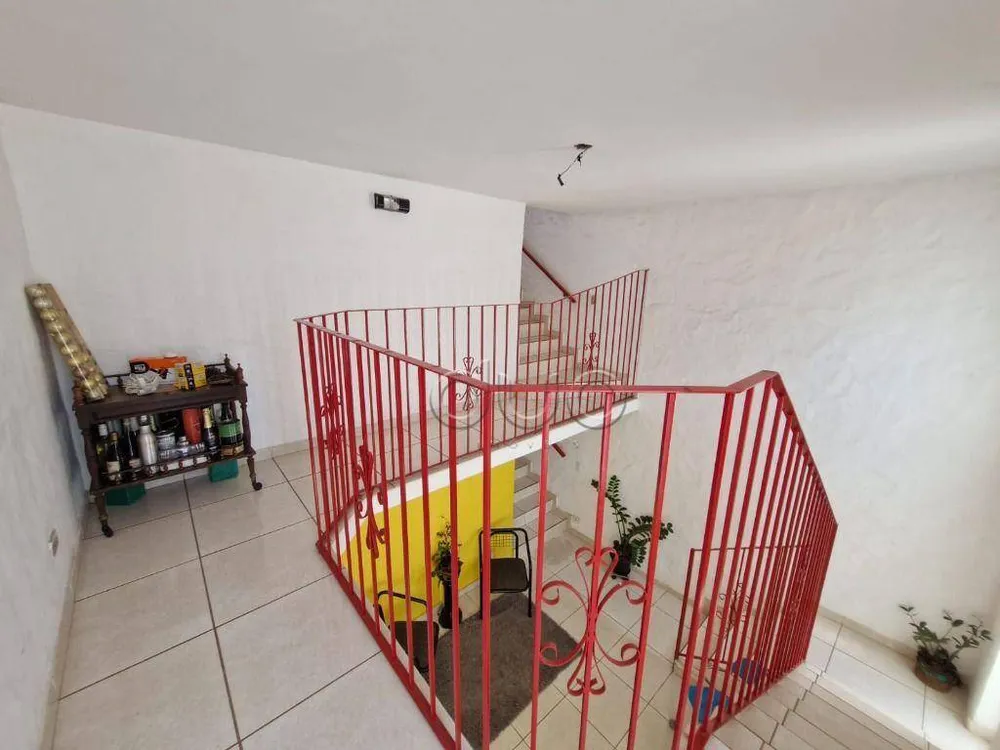 Casa, 3 quartos, 181 m² - Foto 2