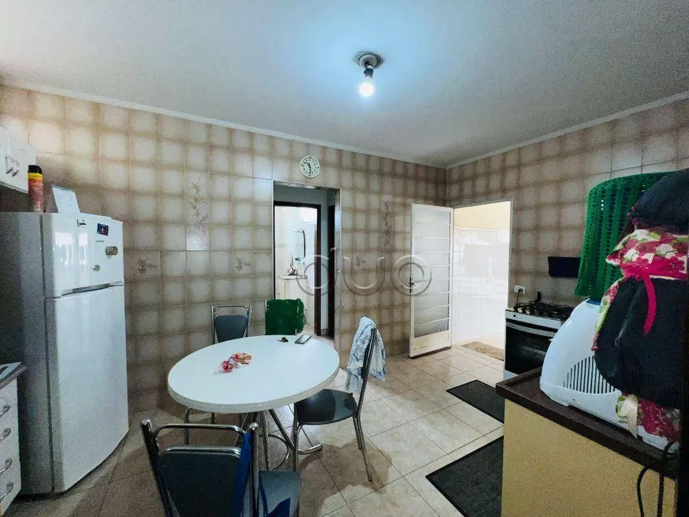 Casa, 3 quartos, 226 m² - Foto 4