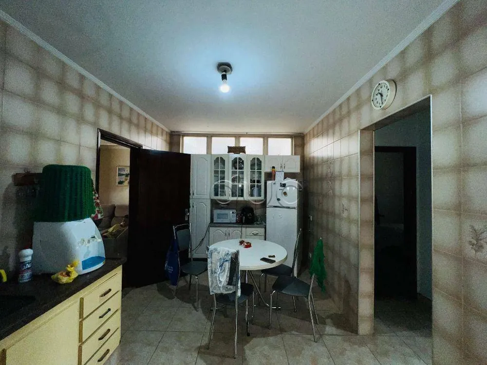 Casa, 3 quartos, 226 m² - Foto 4
