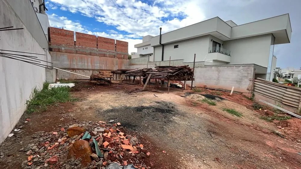 Loteamento e Condomínio, 323 m² - Foto 6