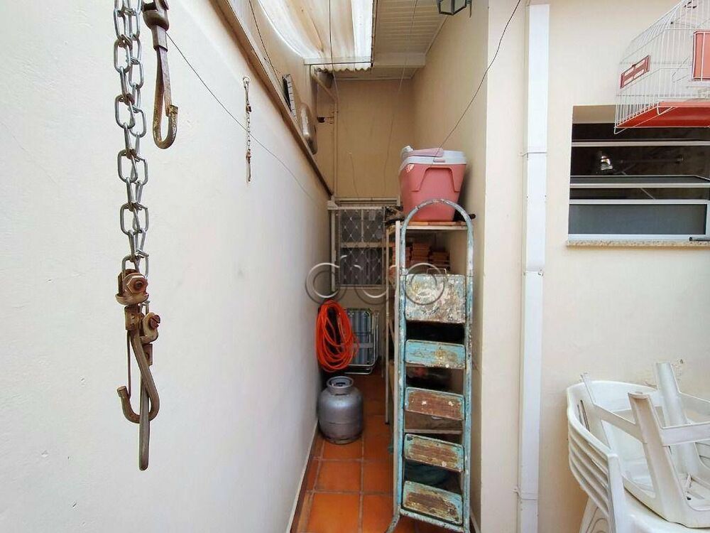 Casa à venda com 2 quartos, 82m² - Foto 7