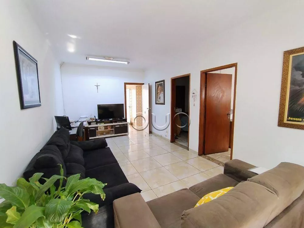 Casa, 2 quartos, 82 m² - Foto 1