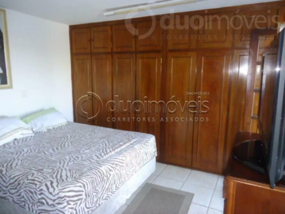 Casa, 3 quartos, 269 m² - Foto 7