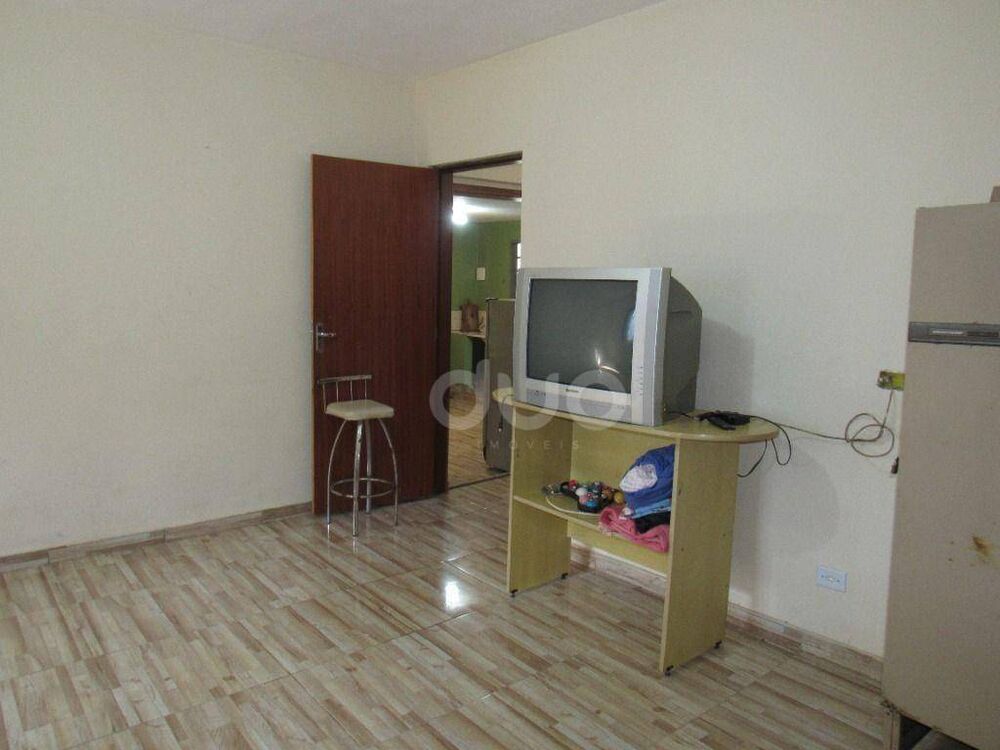 Chácara, 2 quartos, 2050 m² - Foto 8