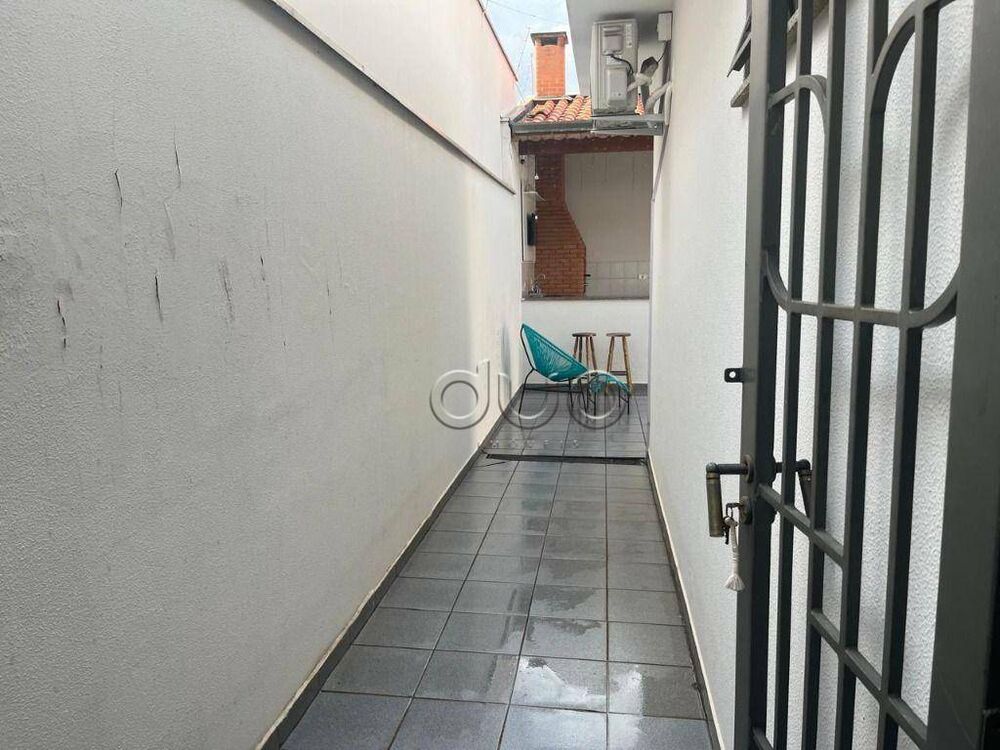 Casa à venda com 3 quartos, 181m² - Foto 18
