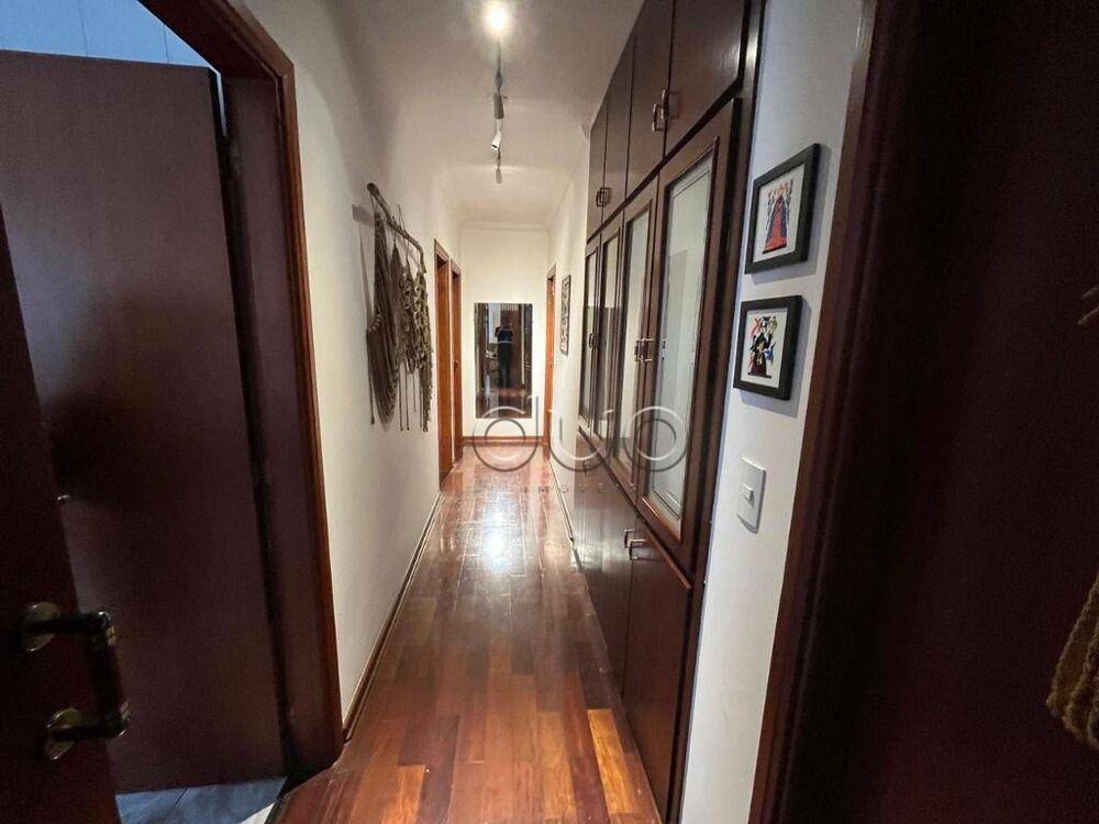 Casa à venda com 3 quartos, 181m² - Foto 7