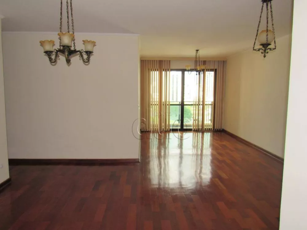 Apartamento à venda com 3 quartos, 103m² - Foto 3