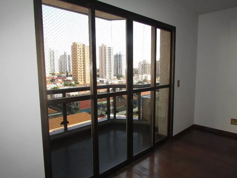 Apartamento à venda com 3 quartos, 180m² - Foto 3