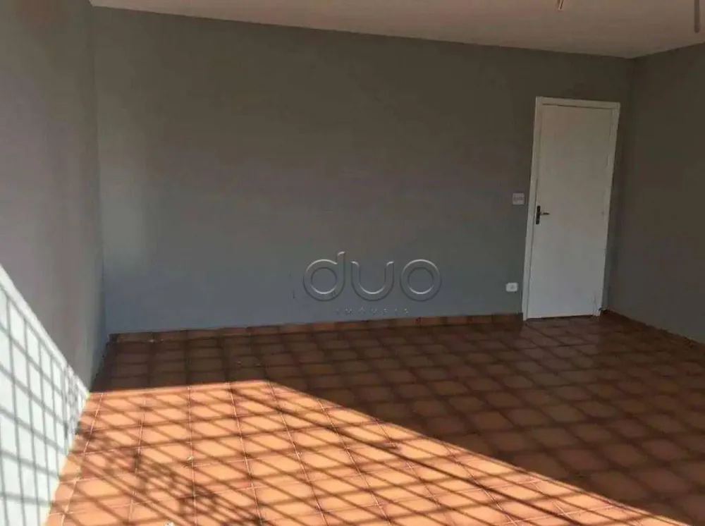 Casa, 4 quartos, 233 m² - Foto 1