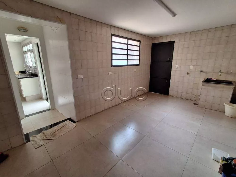 Casa, 3 quartos, 278 m² - Foto 35