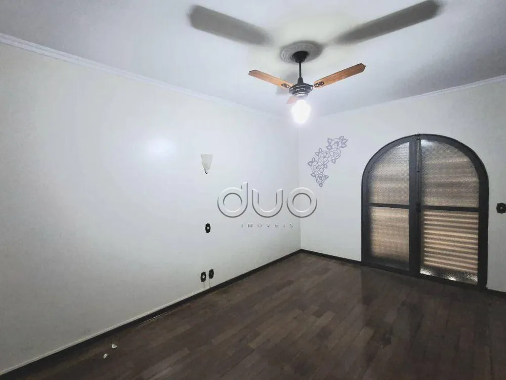Casa, 3 quartos, 278 m² - Foto 41
