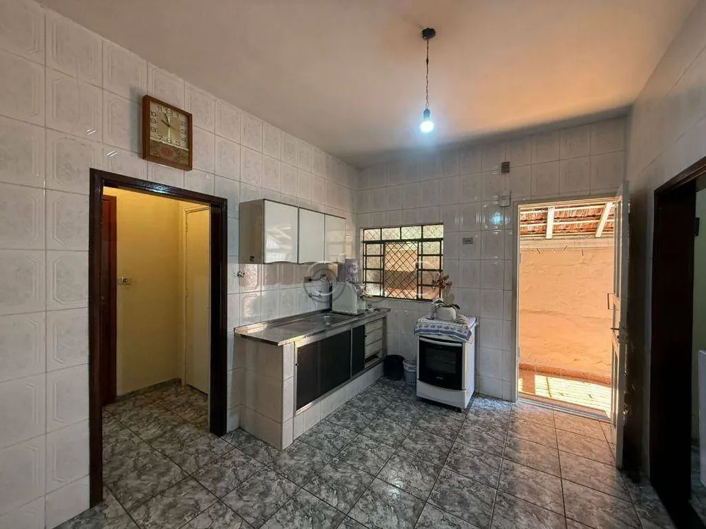 Casa, 3 quartos, 320 m² - Foto 3