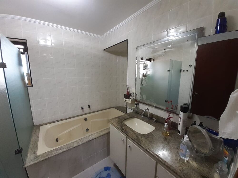 Apartamento, 3 quartos, 187 m² - Foto 2