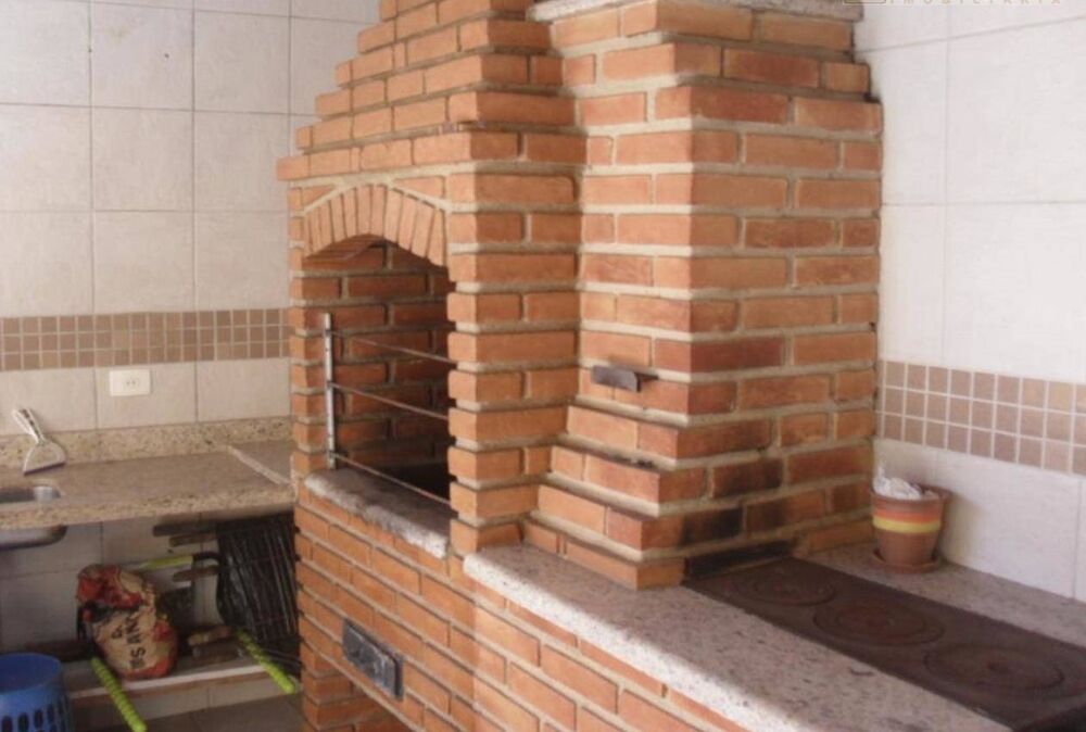 Casa à venda com 3 quartos, 189m² - Foto 8
