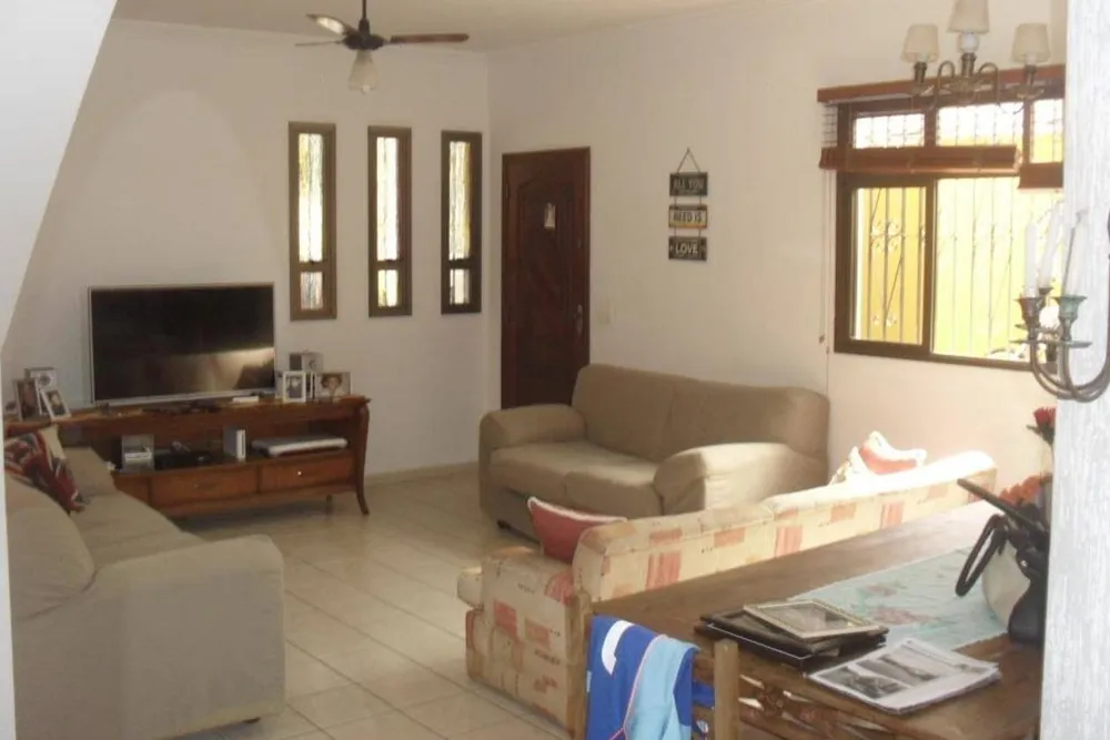 Casa, 3 quartos - Foto 1