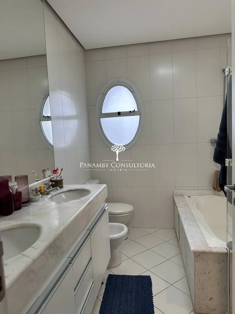 Apartamento, 4 quartos, 231 m² - Foto 1