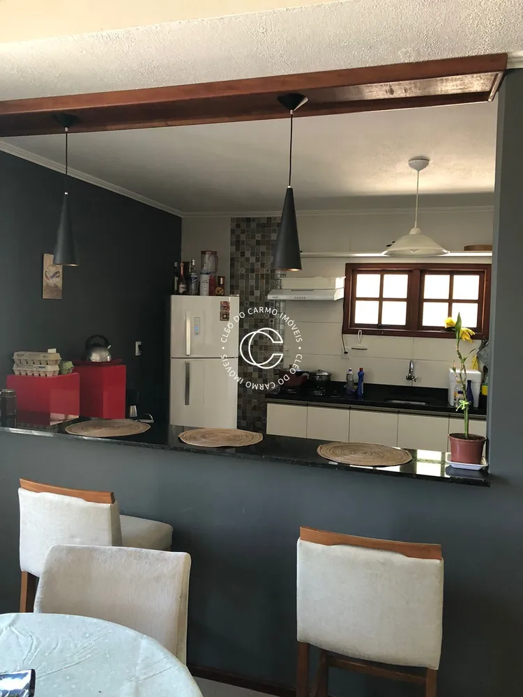 Casa, 3 quartos, 272 m² - Foto 4