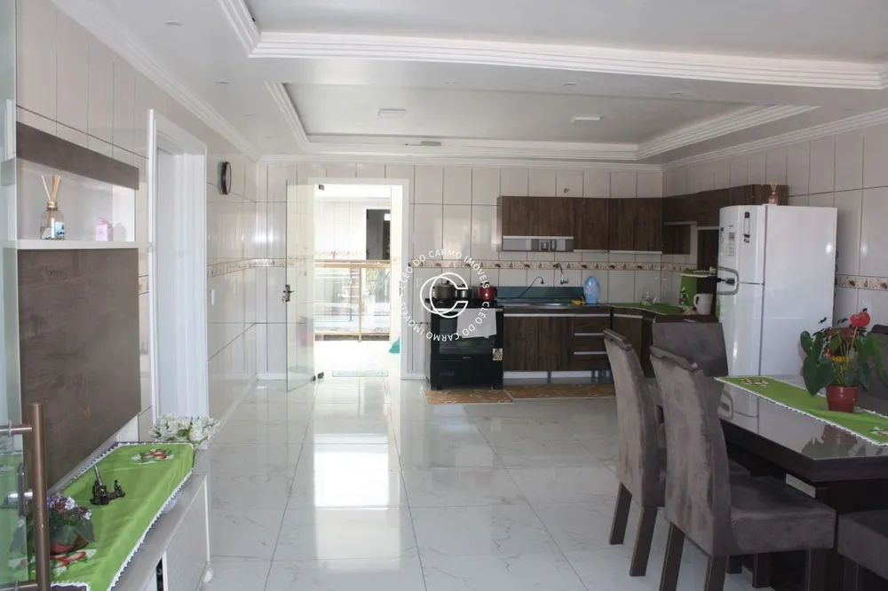 Casa, 7 quartos, 720 m² - Foto 4