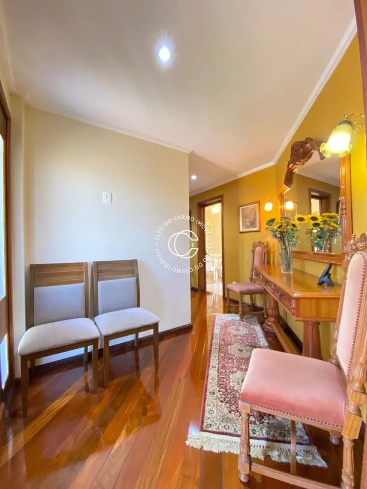 Casa, 4 quartos, 255 m² - Foto 2