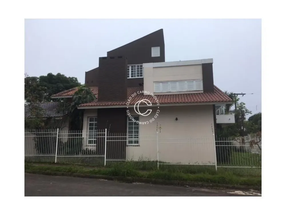 Casa, 3 quartos, 230 m² - Foto 2