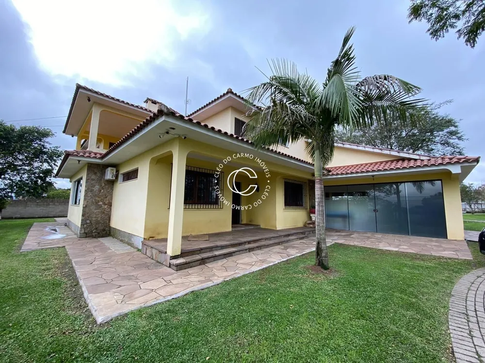 Casa, 4 quartos, 300 m² - Foto 1