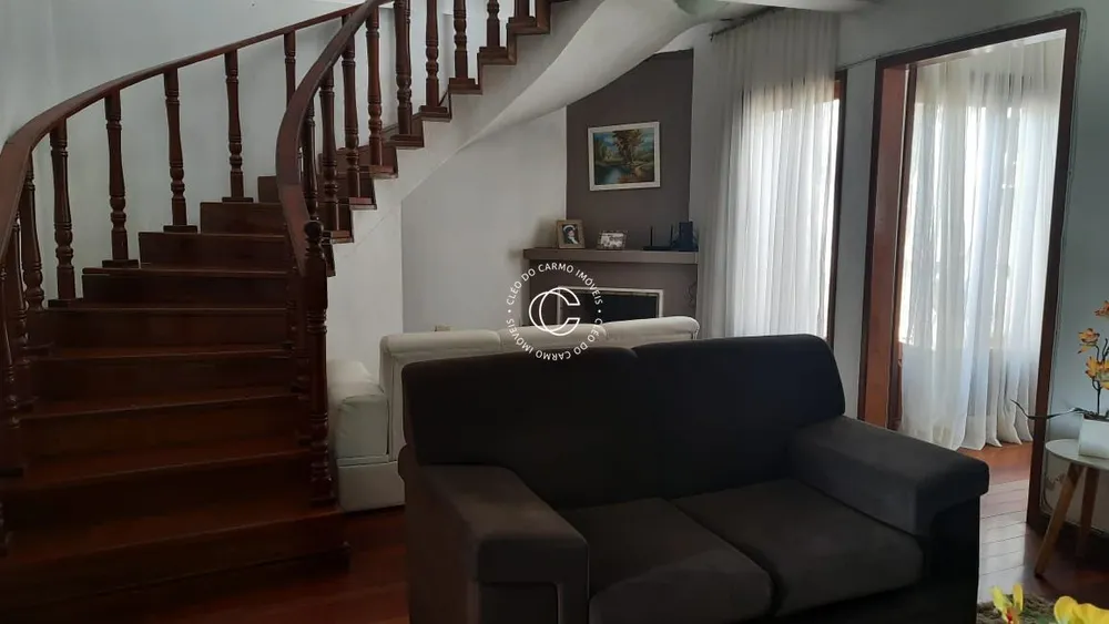 Casa, 5 quartos, 257 m² - Foto 2