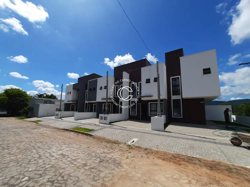 Casa, 2 quartos, 69 m² - Foto 1