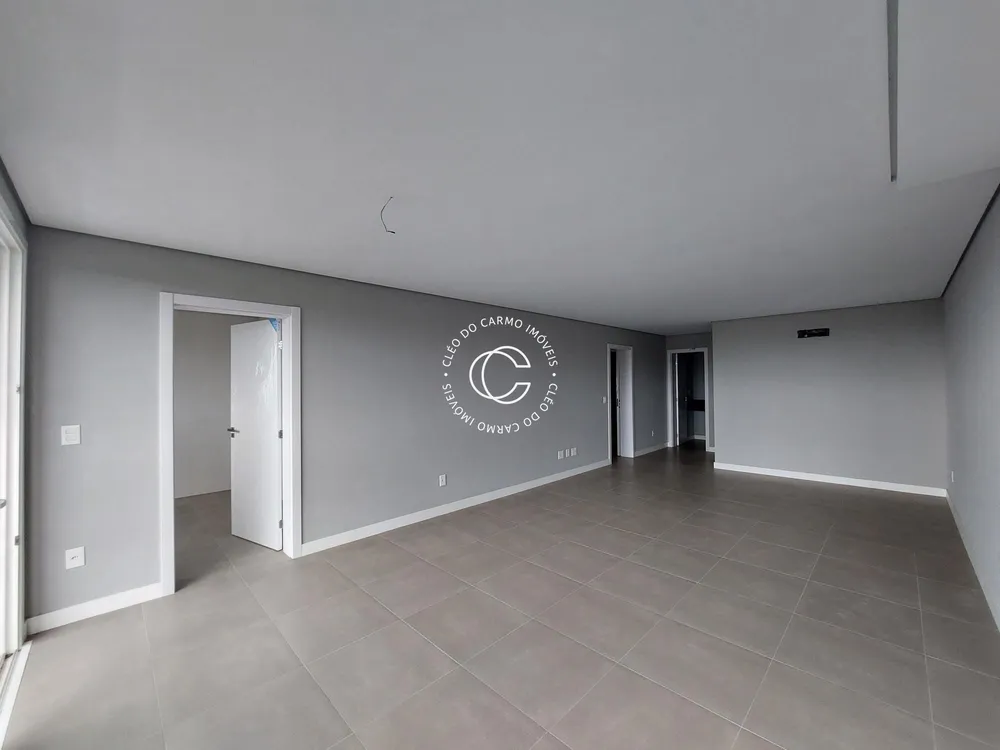 Apartamento, 3 quartos, 135 m² - Foto 2