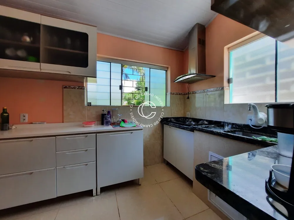 Casa, 3 quartos, 180 m² - Foto 3