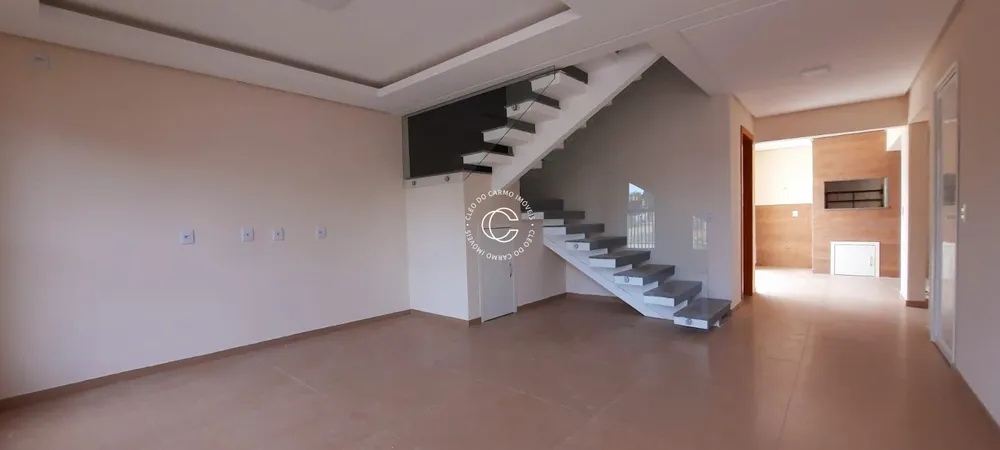 Casa, 3 quartos, 144 m² - Foto 2