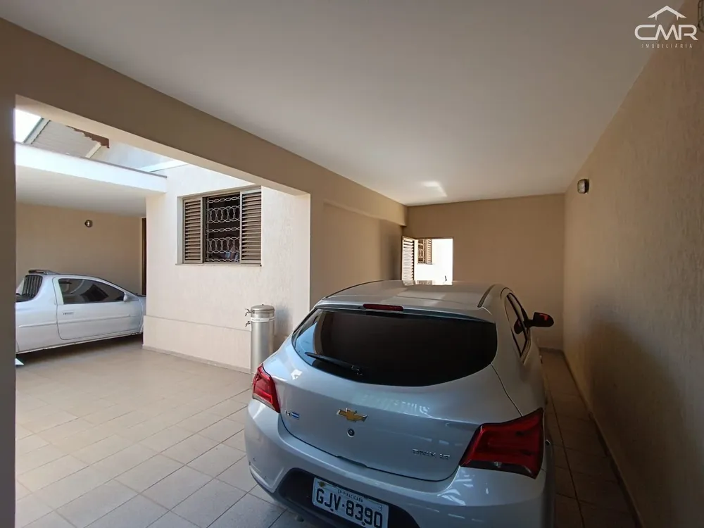 Casa, 3 quartos, 172 m² - Foto 1